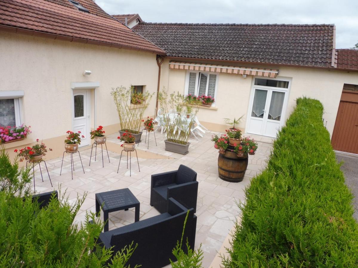 Au Pied Du Cognelot Bed and Breakfast Chalindrey Εξωτερικό φωτογραφία